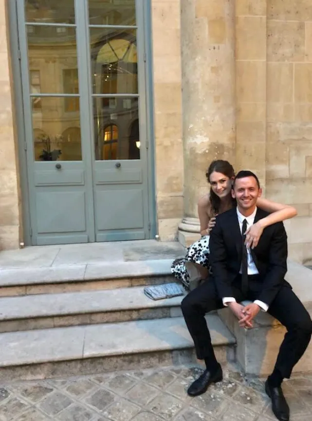 Inside the Wedding of Jessica Tarlov and Her Husband Brian McKenna Love Story, Family, Career & More (2025 Guide)