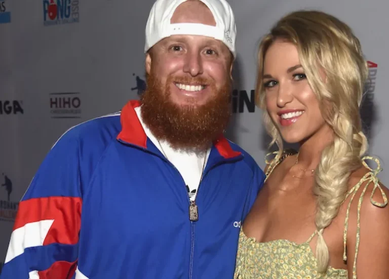 Justin Turner's Wife, Age, Height, Weight, Net Worth, Career, And Full Bio In 2025