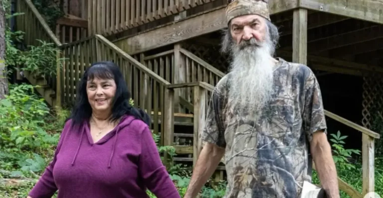 Si Robertson's Wife Christine Robertson Age, Life Story, Marriage, Net Worth, Career, and Latest Updates (2026 Guide)