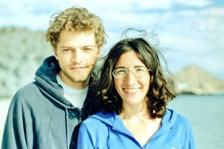 Misha Collins' Wife (2026 Updated) — Everything You Must Know (3)